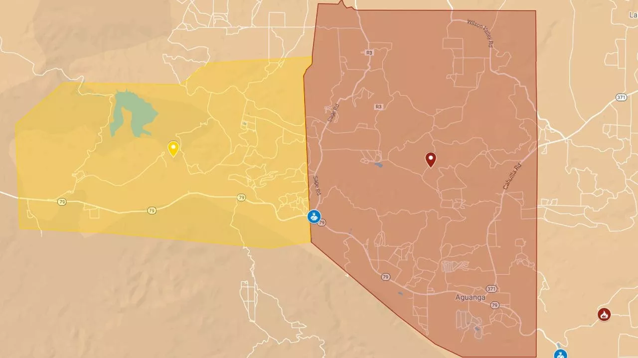 'Highland Fire' forces evacuations in parts of Riverside County