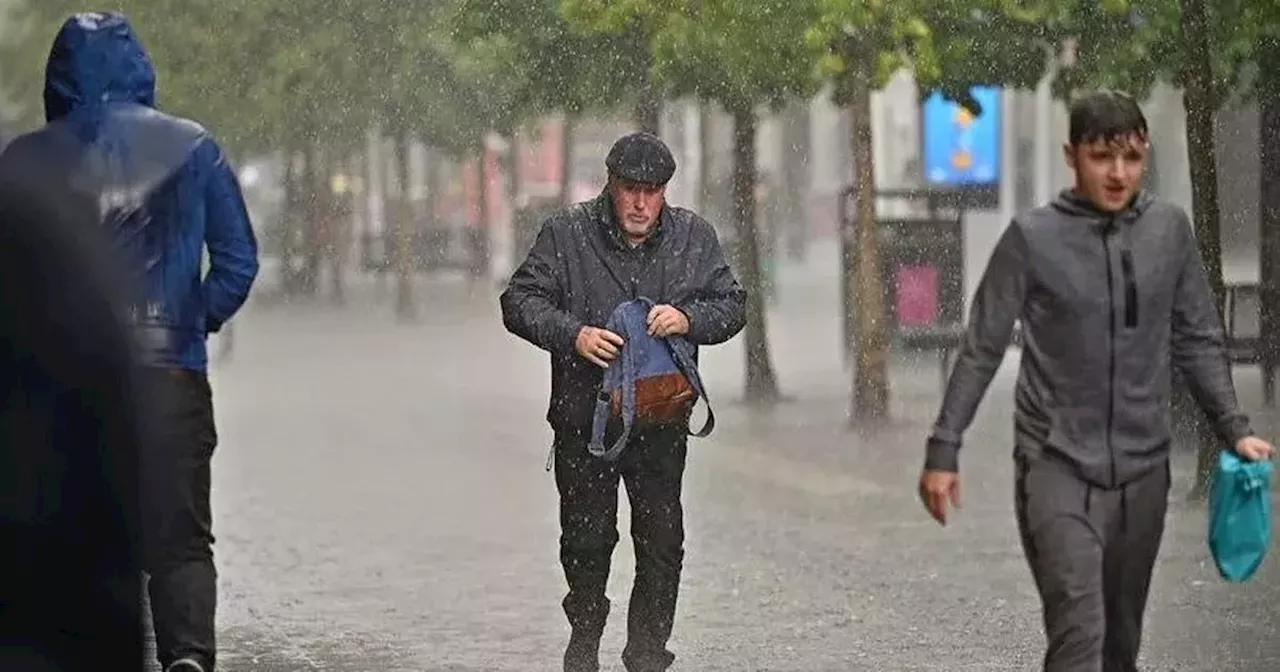 Heavy rain on the way to Glasgow as Met Office yellow weather warning issued