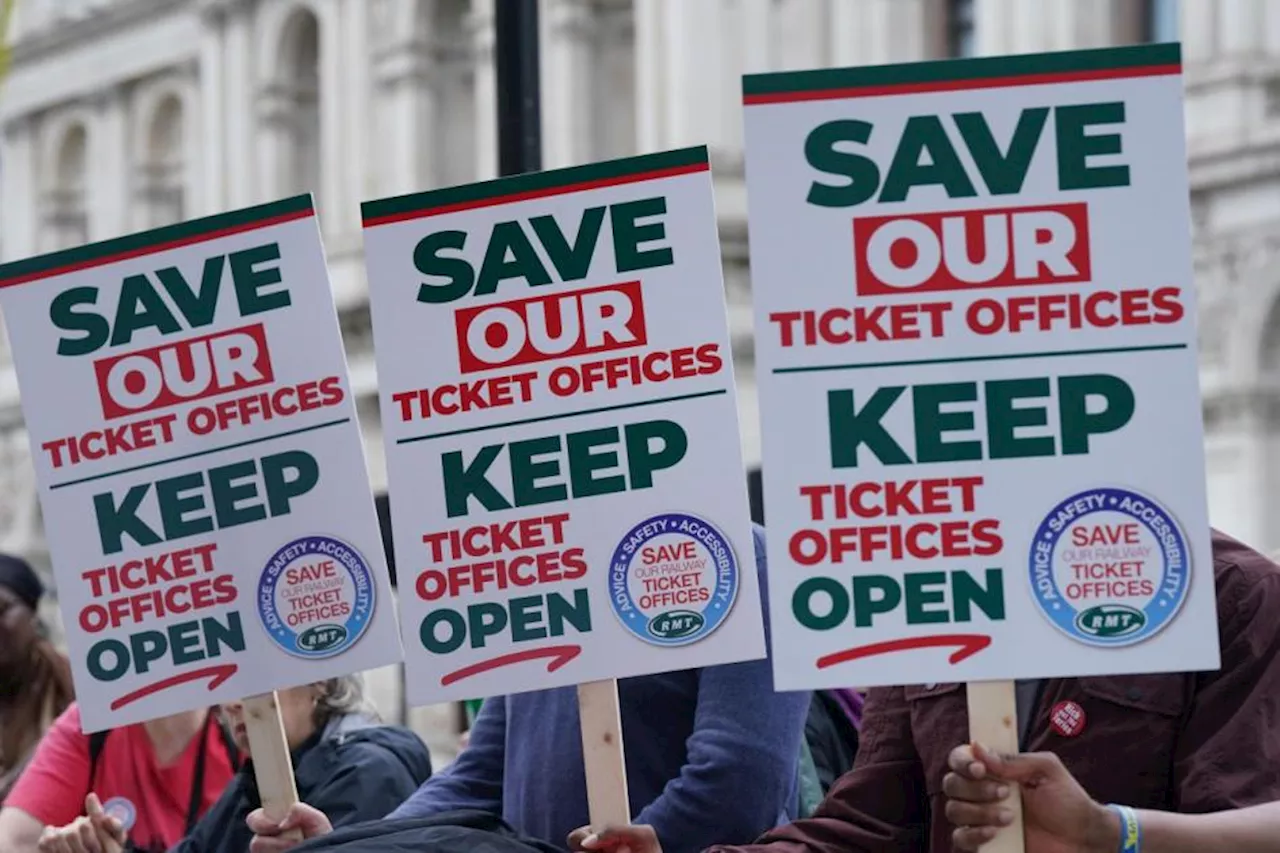 Government U-turns on plans to close railway station ticket offices