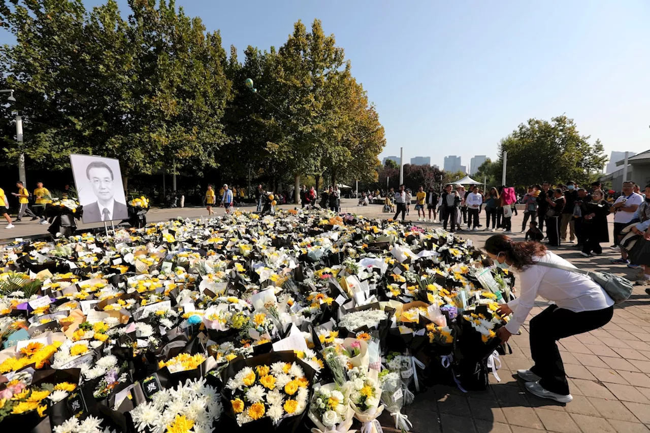 Remains of former Chinese premier Li Keqiang to be cremated and flags to be lowered