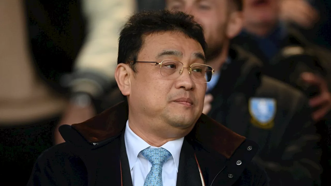 Il presidente dello Sheffield Wednesday contro i tifosi: “Mi diano 100 sterline a testa per non bloccare il mercato”