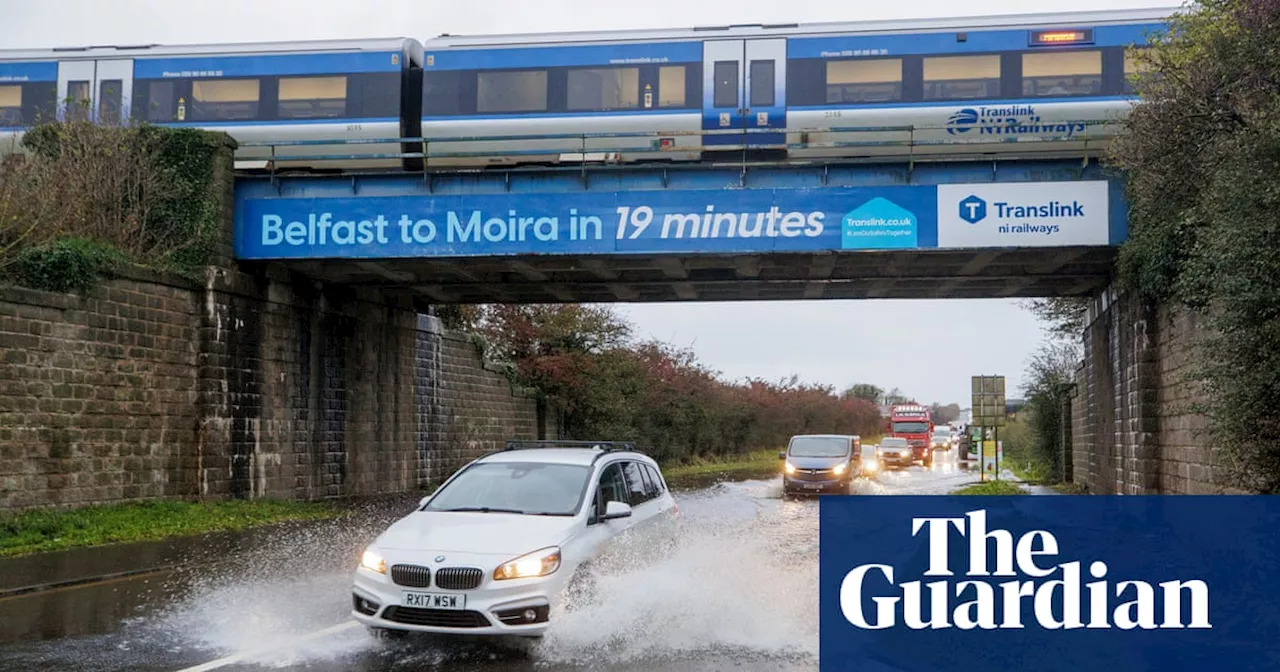 Reports of Northern Ireland flooding ahead of Storm Ciarán with weather warnings issued