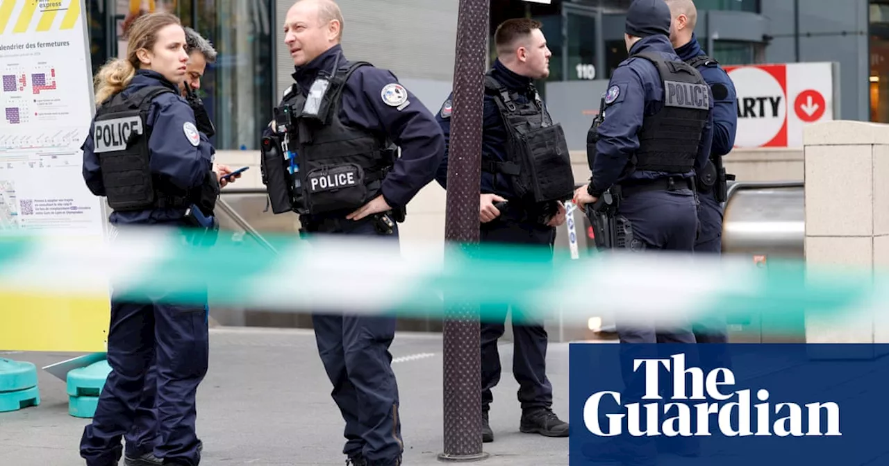 Woman Allegedly Making Threats Shot and Wounded by French Police in Paris