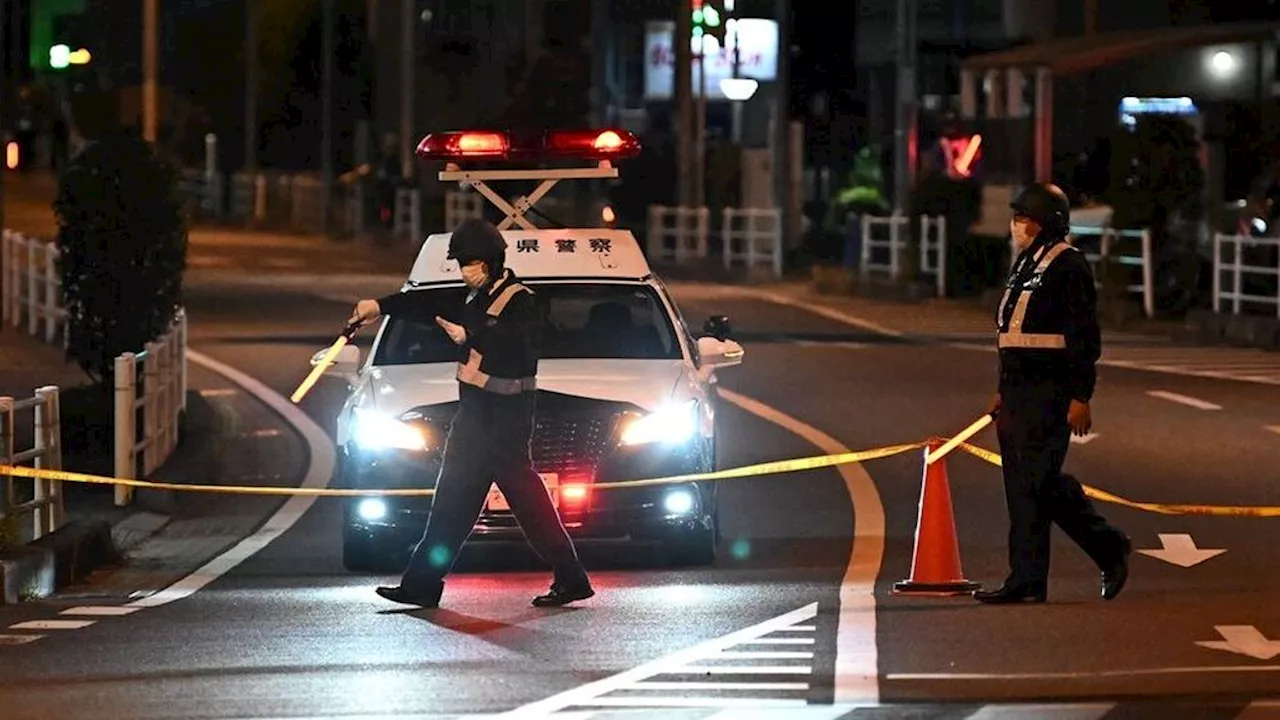 Laki-laki Bersenjata Sandera Pengunjung Kantor Pos di Jepang