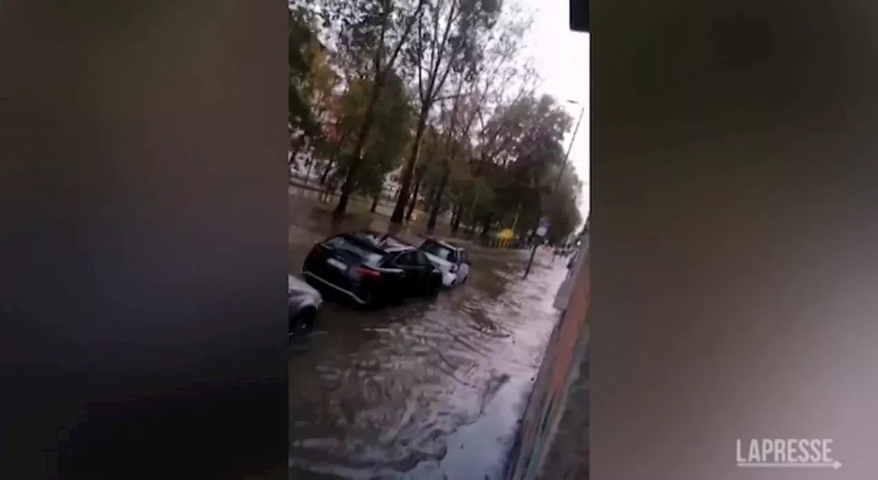 Maltempo A Milano, Esondato Il Seveso: Allagata Viale Zara