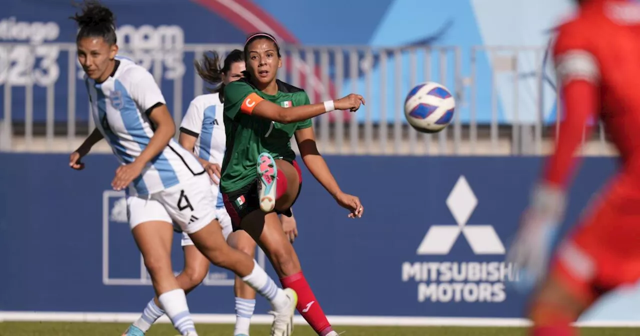 México vence a Argentina en fútbol femenino de los Panamericanos y jugará final tras 24 años