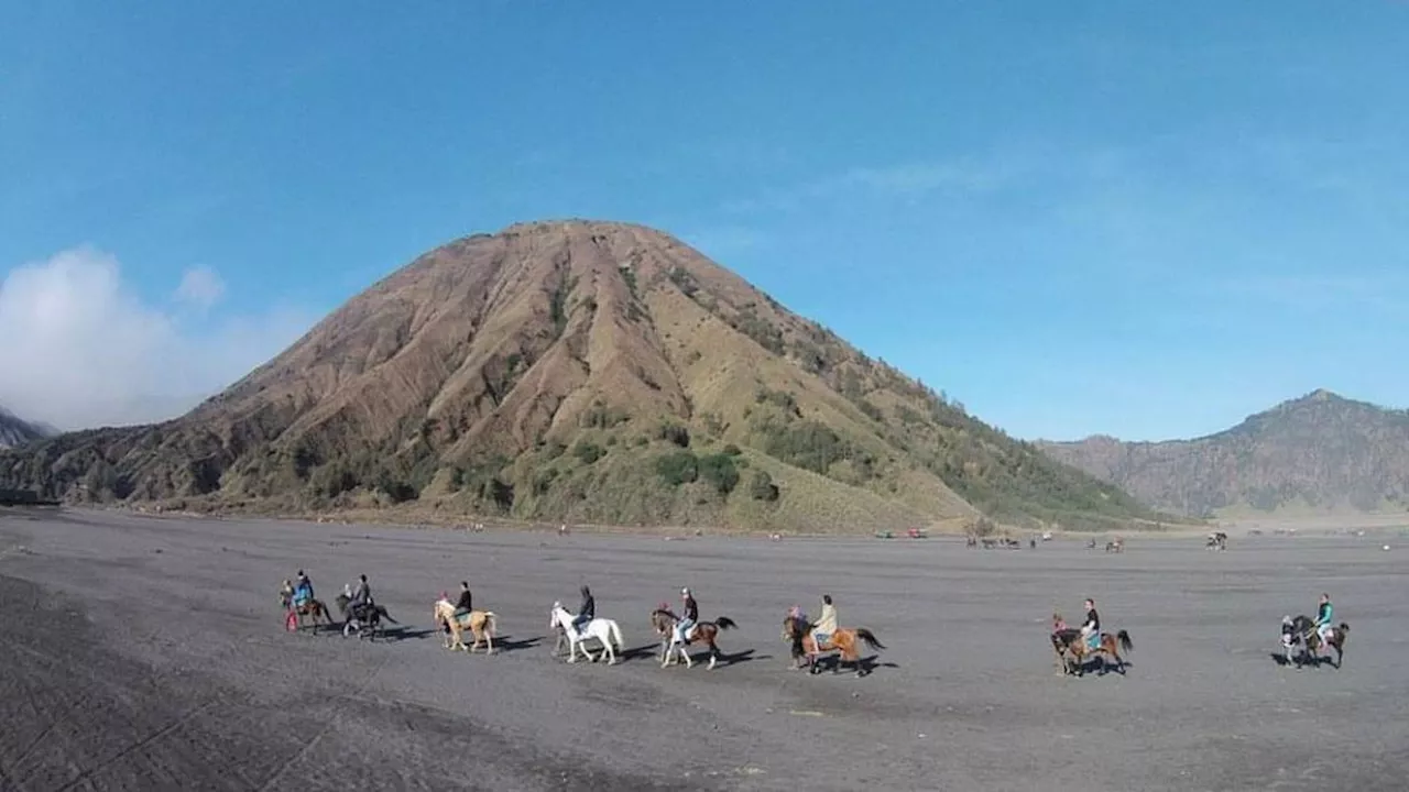 Kunjungan Wisata ke Gunung Bromo Mulai Pulih Usai Tragedi Kebakaran, Turis Asing Mulai Berdatangan