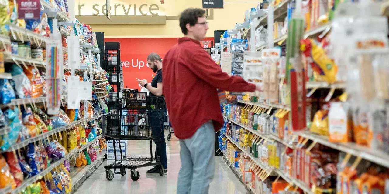 Americans are behind on their bills — just in time for holiday shopping season