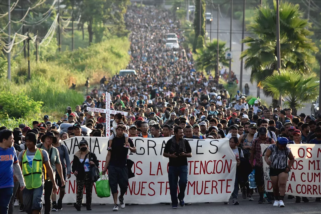 Tausende Migranten in Karawane durch Mexiko Richtung USA