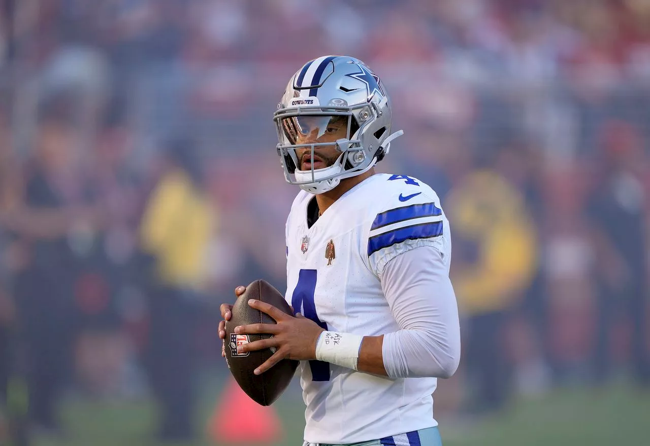 Cowboys’ Dak Prescott doesn’t agree with his owner about the Eagles