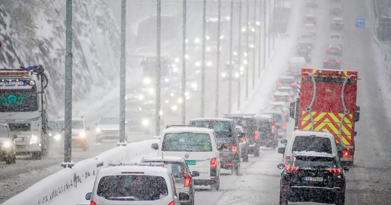 E18 öppnad igen efter totalstoppet