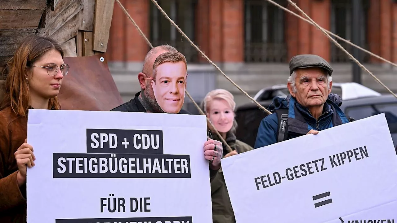 Demonstration gegen Bebauung des Tempelhofer Felds