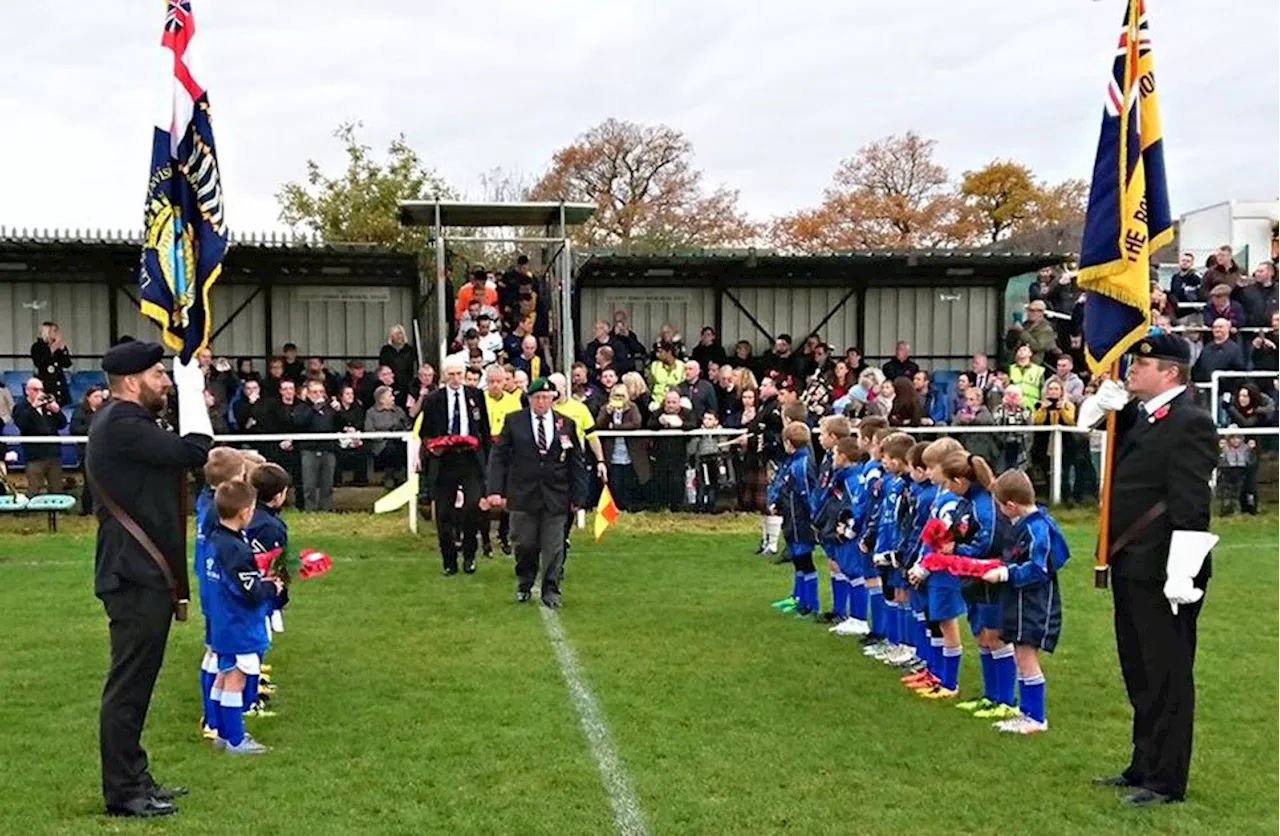 Watford great Blissett to attend Oxhey Jets Remembrance Match