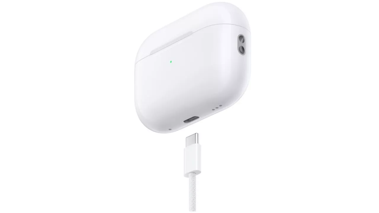 Amazon is treating early holiday shoppers to an irresistible deal on Apple's USB-C AirPods Pro 2