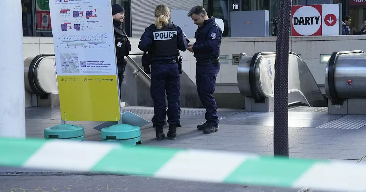 Paris: Nach Explosionsdrohung - Polizei schießt Frau in Bahnhof nieder