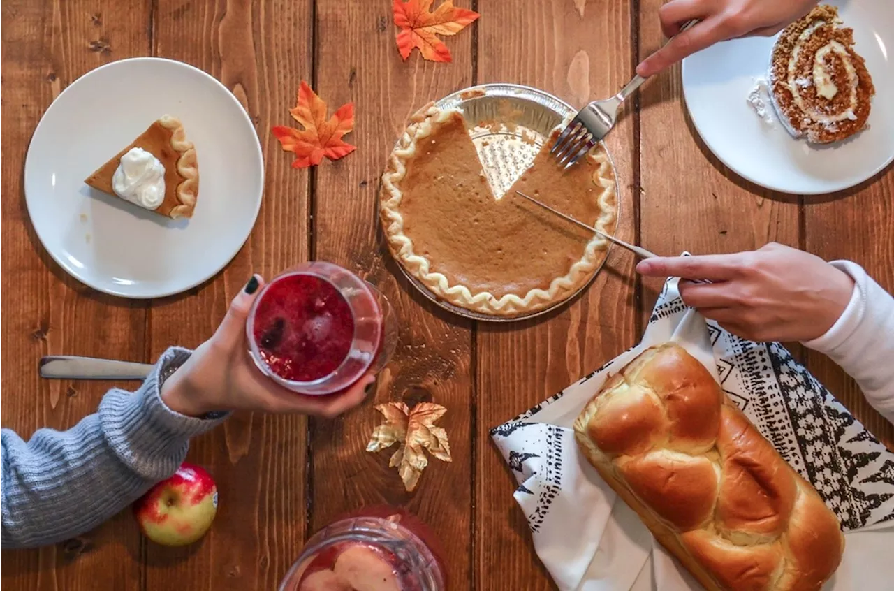 Air Force looking for San Antonio families to host recruits for Thanksgiving dinner