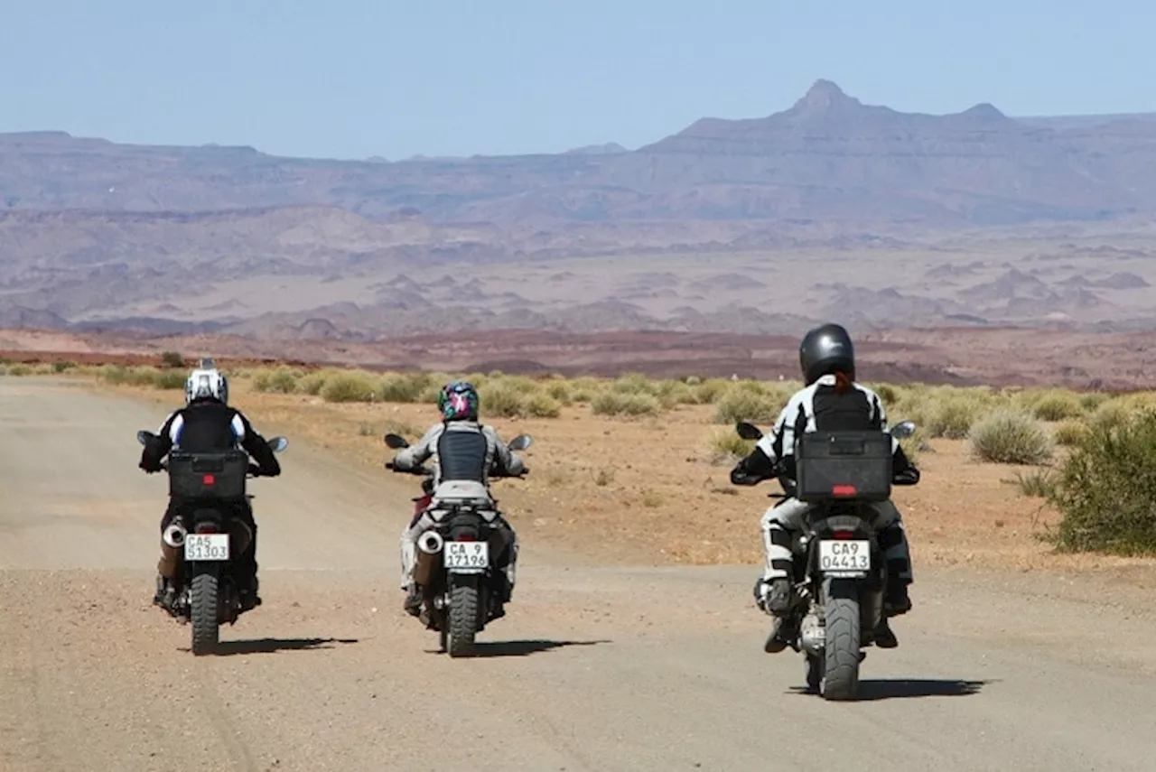 Namibia: Motorrad-Abenteuer im Winter