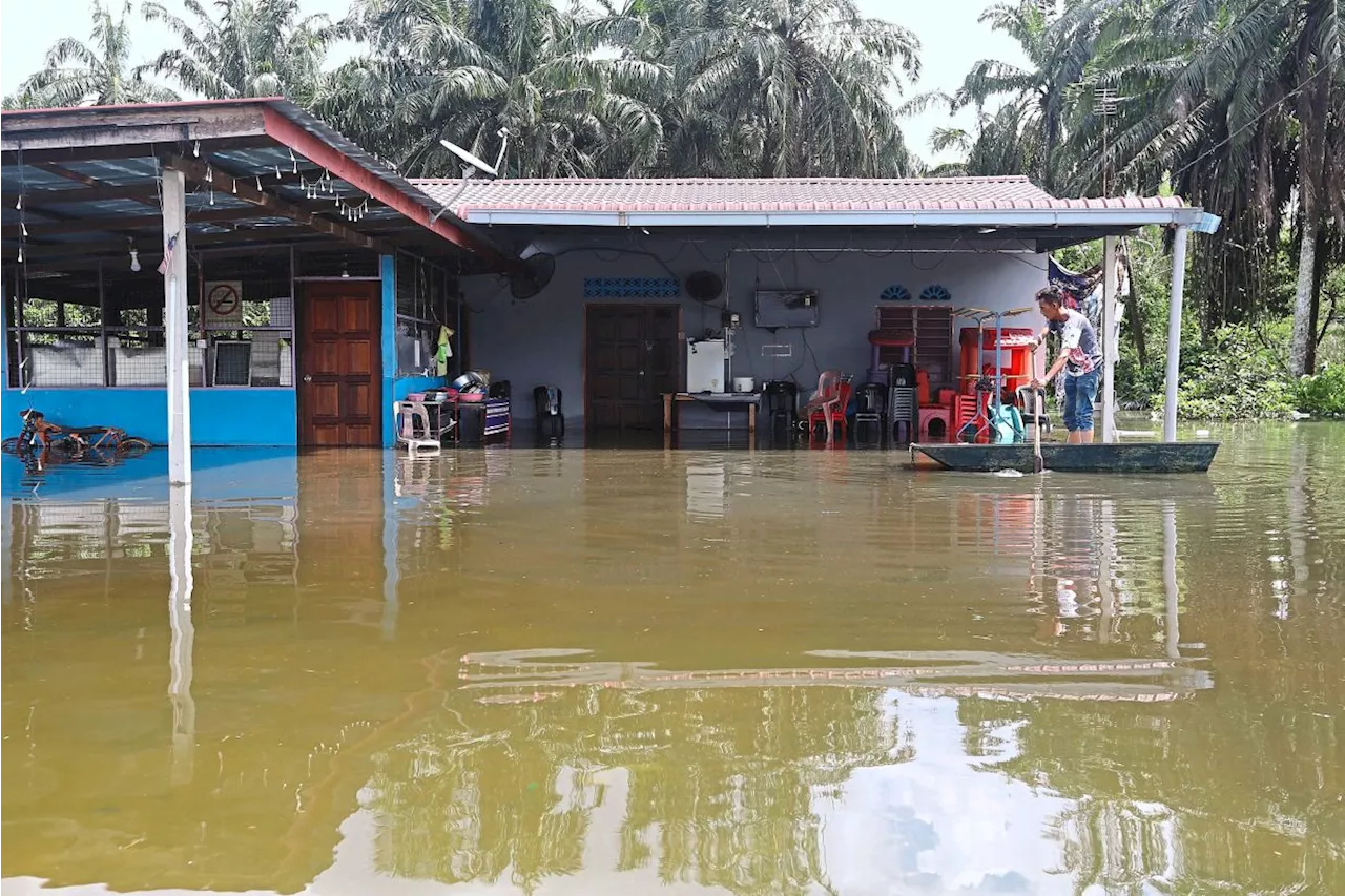 Floods loom in the north