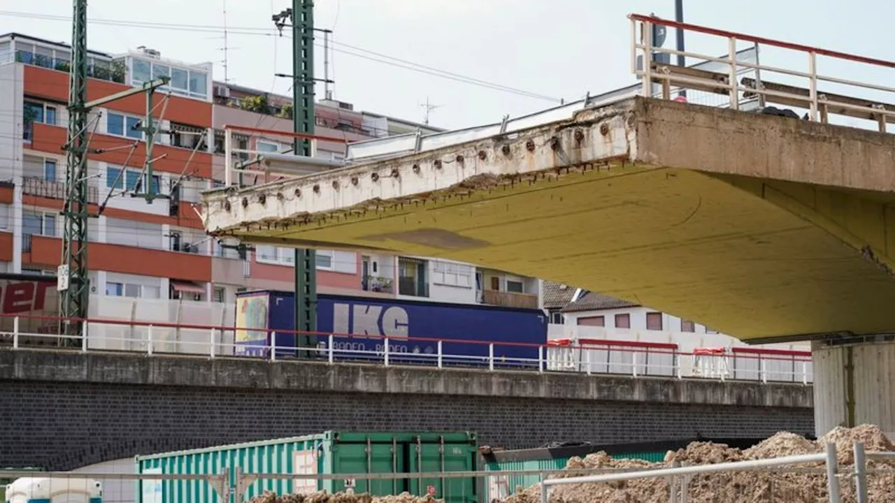 Ludwigshafen: Wissing und Schmitt legen Grundstein für Hochstraße