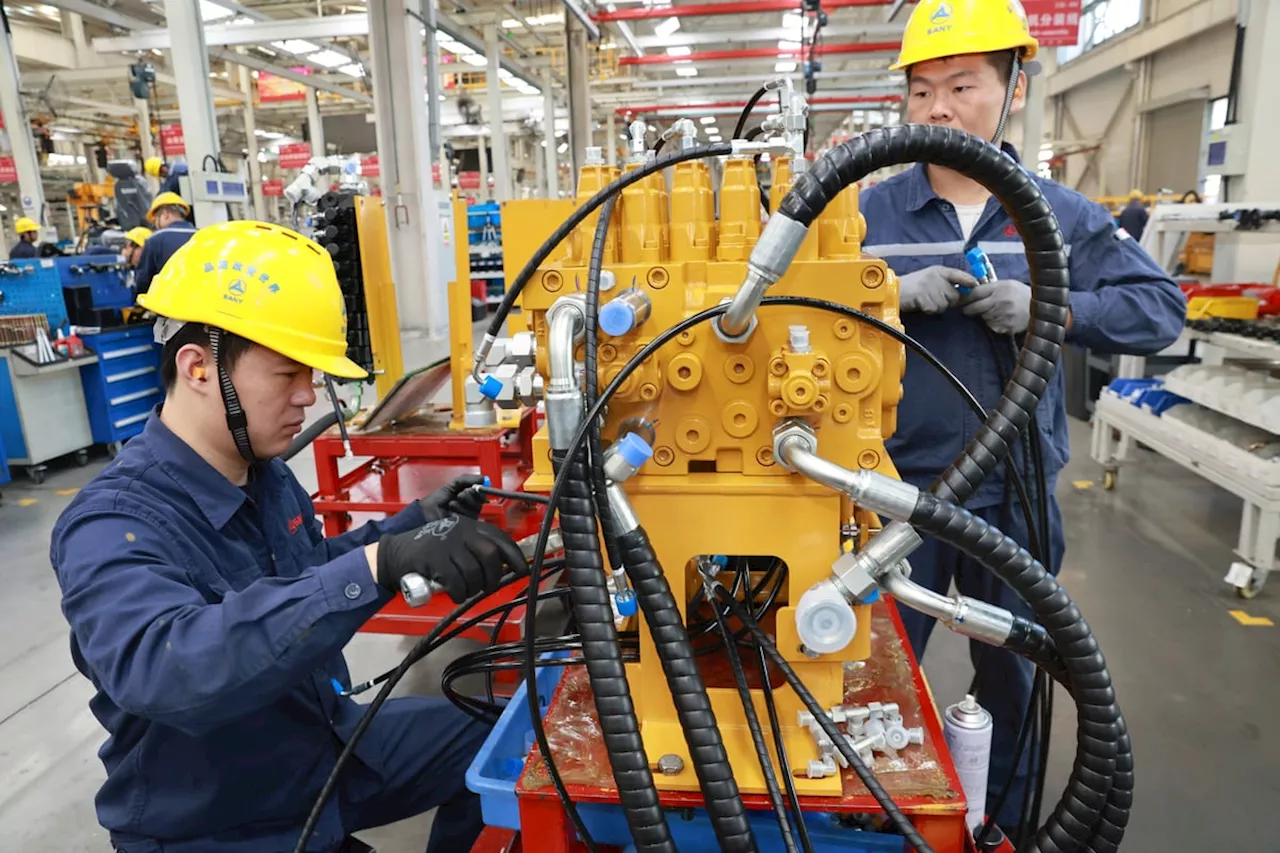 Chinese factory activity contracts in October