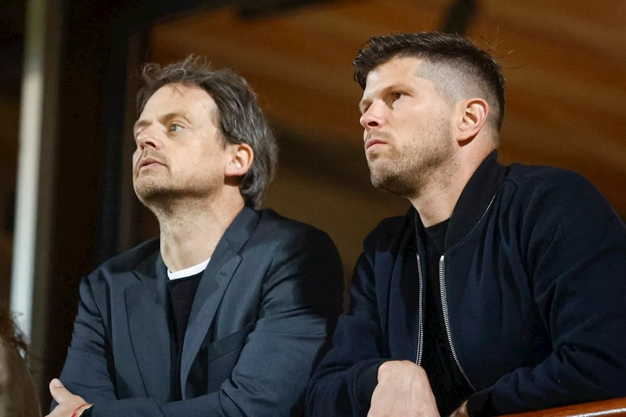 Ajax schuift hoofdscout De Lang tijdelijk door als vervanger Huntelaar