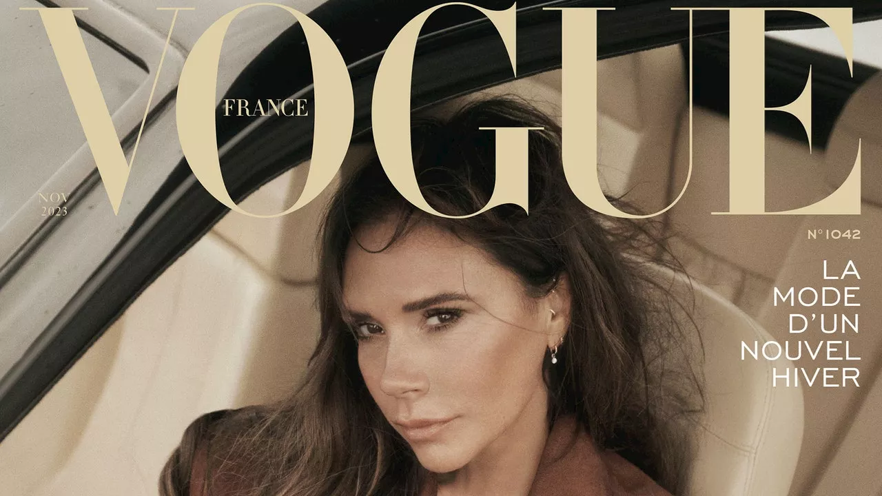 L'incontournable Victoria Beckham est la star en cover du Vogue France de novembre 2023