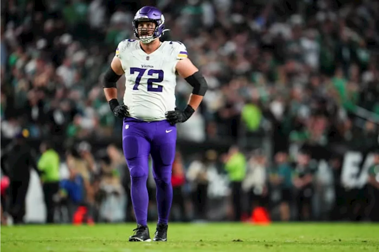 Jaguars trade for offensive line help, add Ezra Cleveland at trade deadline