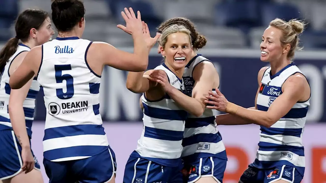 AFLW player Kate Surman feels 'uncomfortable' calling herself an athlete. Here's why