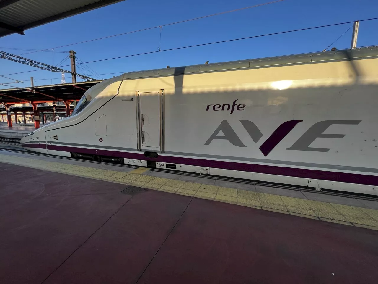 La Renfe lance une promotion sur les billets depuis Lyon mais relève déjà ses prix