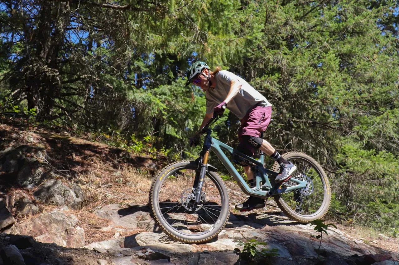 Yeti’s MTB Clothing Fits Great, with Subtle Styling & a Durable Construction