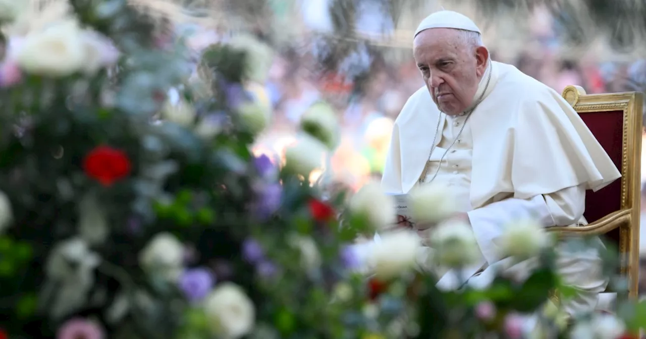 Laudate Deum, l'esortazione apostolica di Bergoglio contro il negazionismo e le potenze economiche che 'sono disinteressate alla evidente crisi climatica'