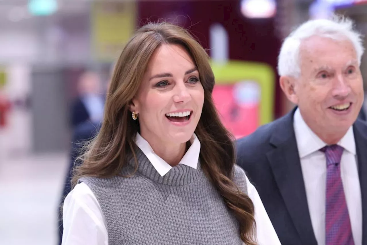 Kate visits community hub supporting Ukrainian families