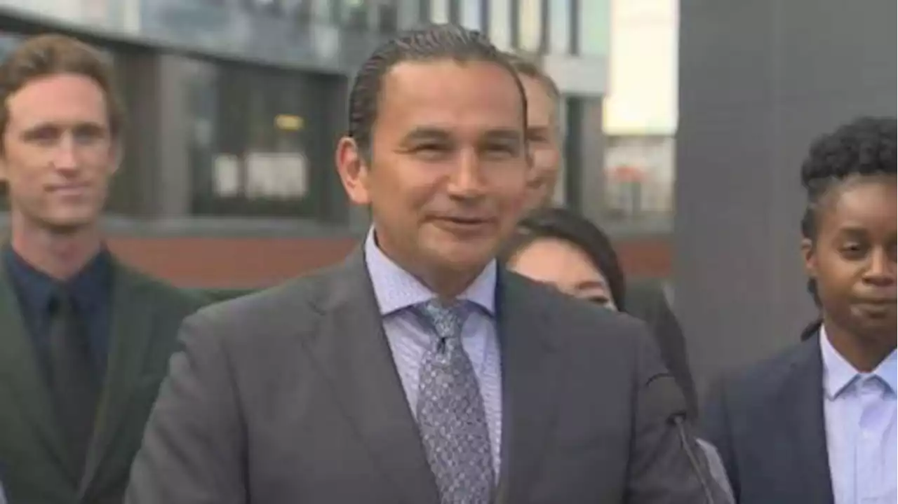 ‘Very proud’ Ontario First Nation watches Wab Kinew’s rise in Manitoba politics