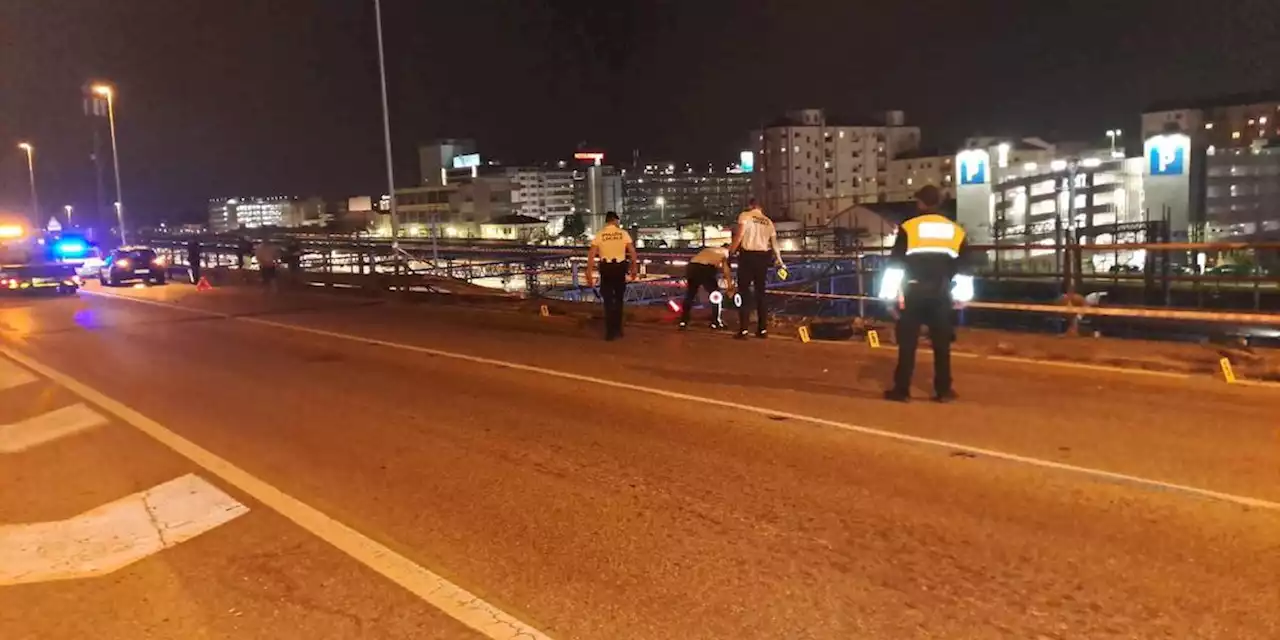 A Mestre un autobus è caduto da un cavalcavia: ci sono almeno 10 morti