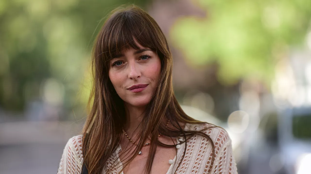 Dakota Johnson compie 34 anni