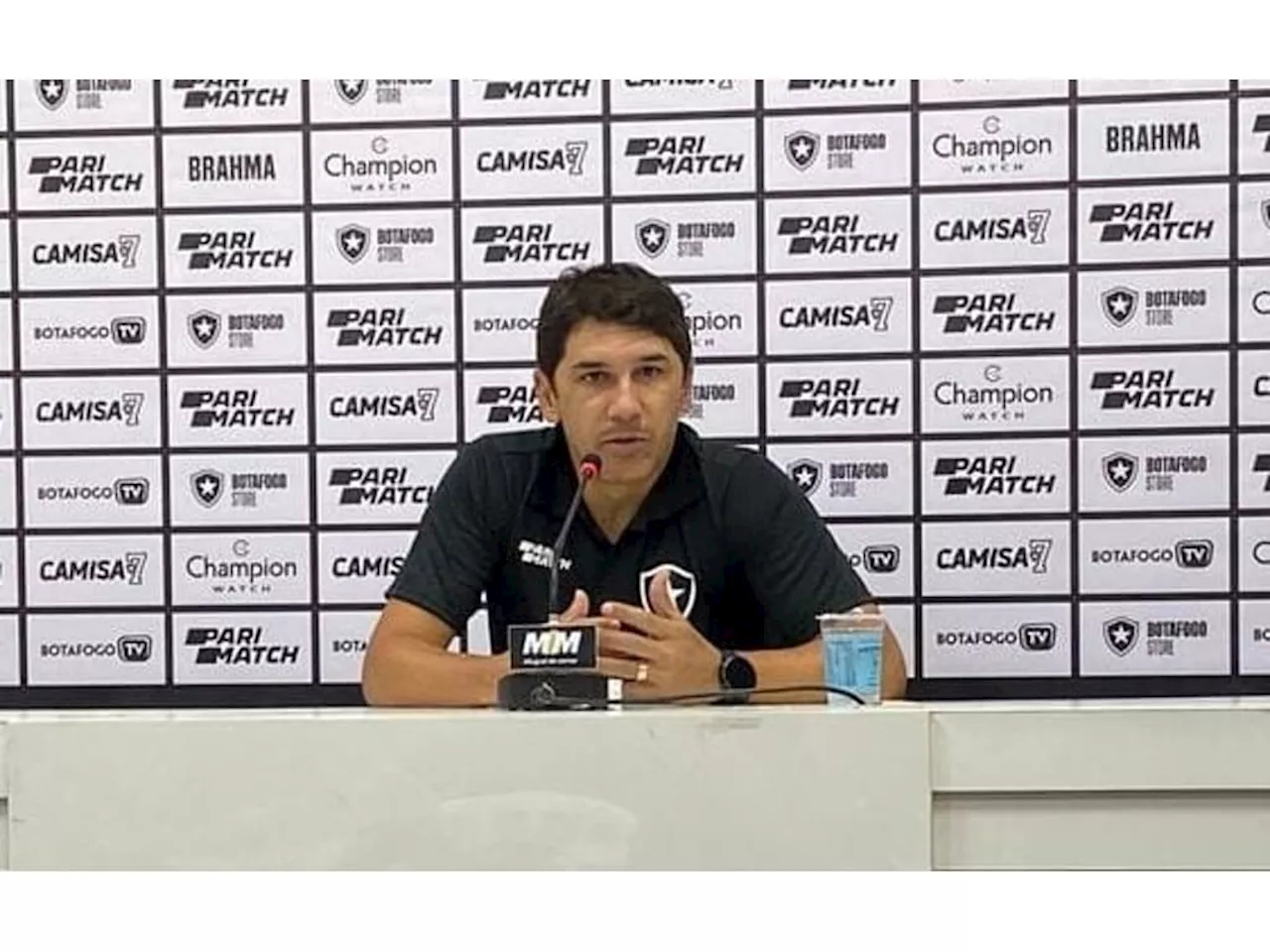 Lúcio Flávio no Botafogo: Qual foi o aproveitamento do técnico nos jogos que assumiu?