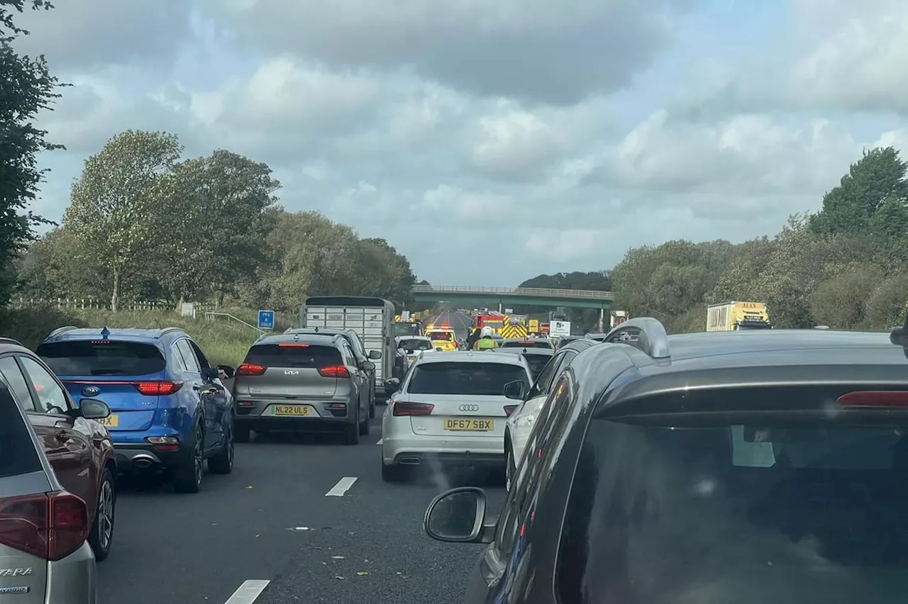 M6 traffic held after crash shuts motorway between Preston and Lancaster