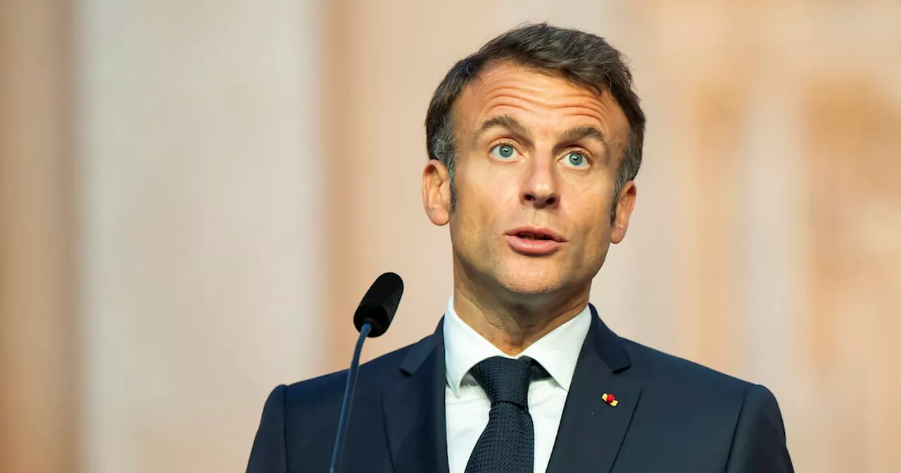 Réforme de la Constitution , Emmanuel Macron avance à tâtons