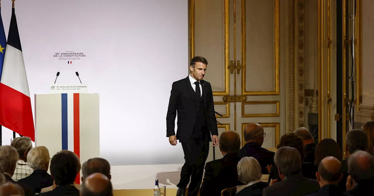 Réforme de la Constitution : Emmanuel Macron loin du grand soir