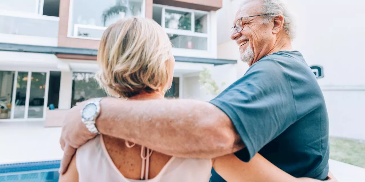 How happy couples become happy retired couples