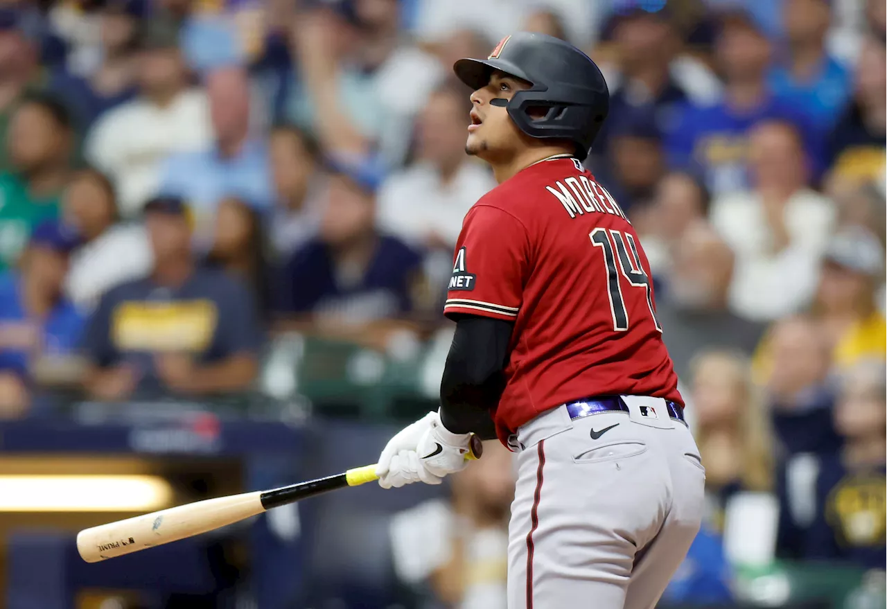 Diamondbacks rally to steal Game 1 in road win over Brewers