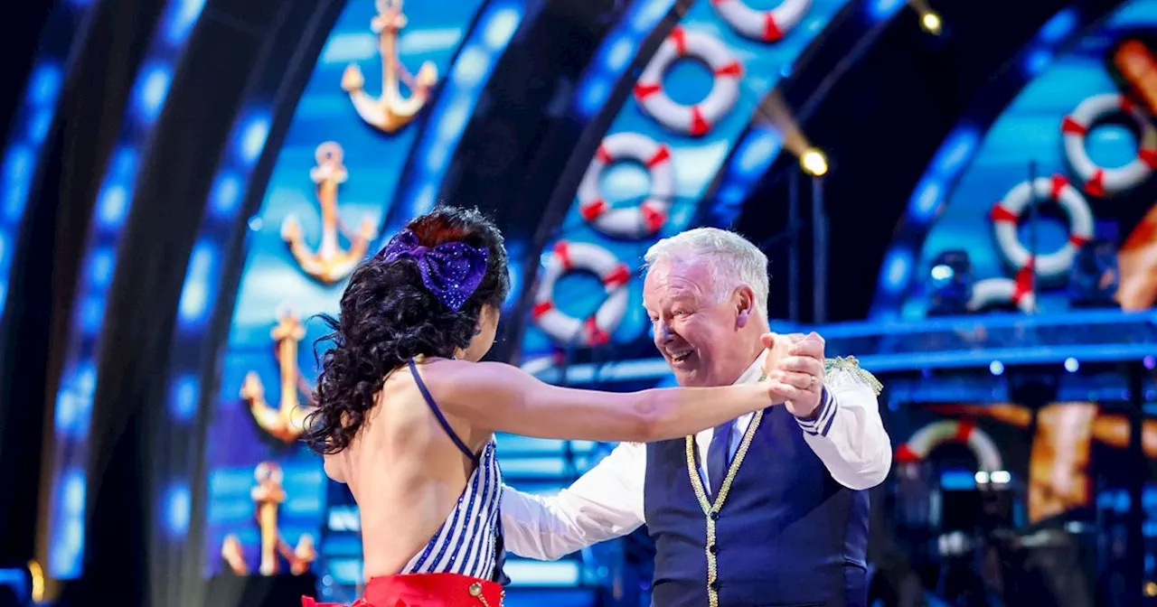 Les Dennis 'really happy' with Strictly weight loss despite early exit