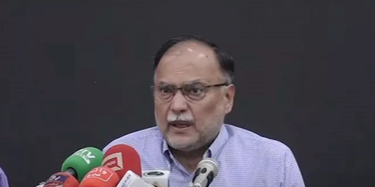 Ahsan Iqbal bemoans Nawaz Sharif’s ouster