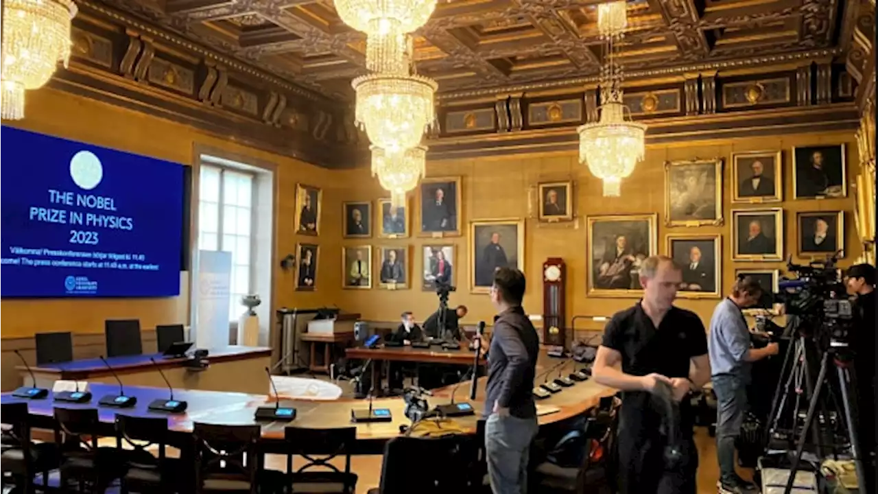 Three scientists win Nobel Prize for work on electrons