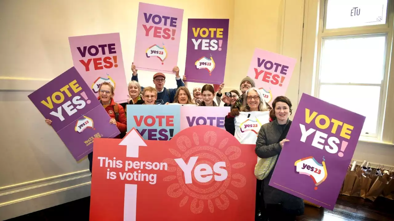 Yes campaign facing &#8216;humiliating defeat&#8217; ahead of Voice referendum