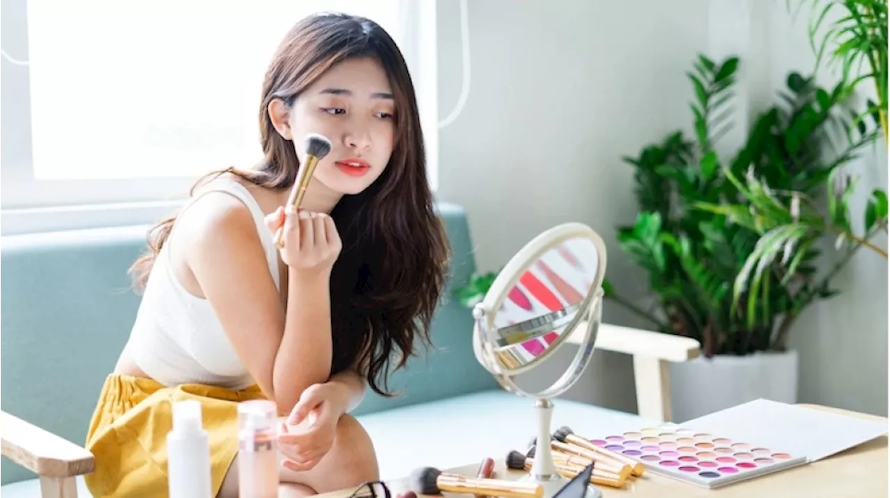 Ingin Wajah Glowing ala Korean Beauty, Begini Cara Aplikasi Make Up ala Korea