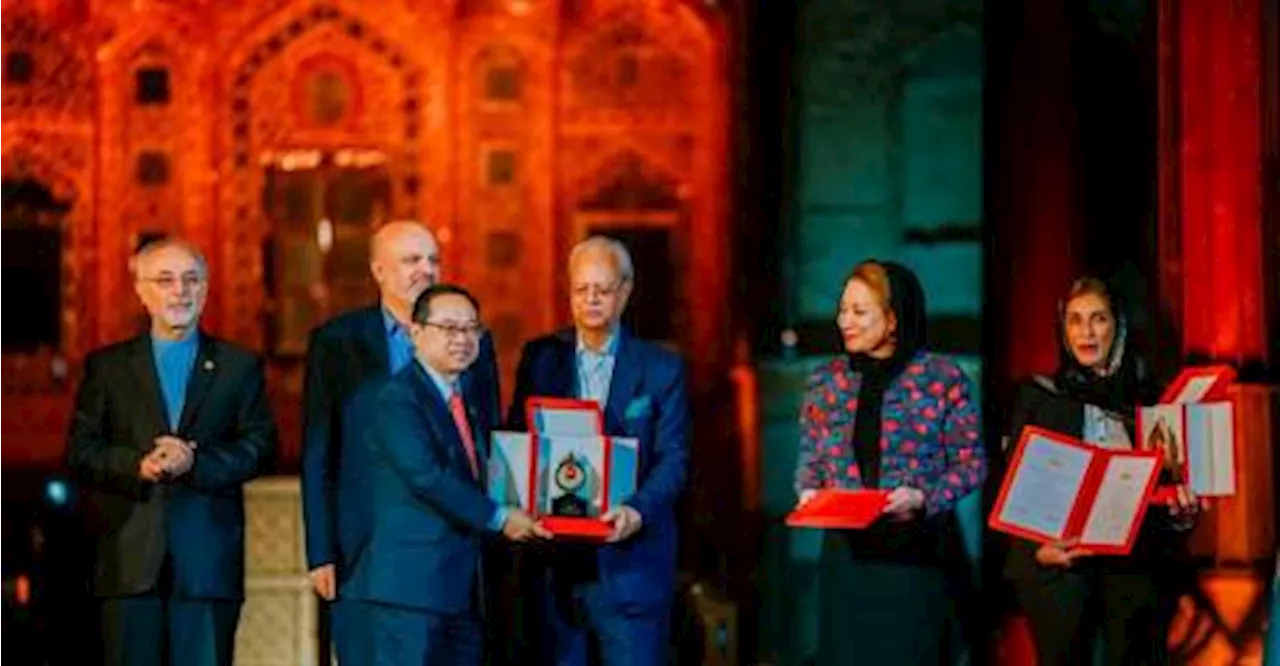 UTM Vice-Chancellor makes history as Malaysia’s first Mustafa Prize Laureate in Iran