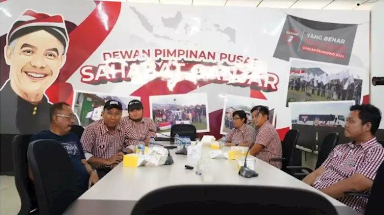 Kunjungi Posko Pemenangan, Wawako Surabaya Armuji Ingin Mengenal Lebih Dekat Relawan Sahabat Ganjar