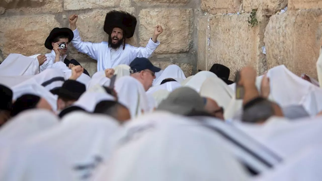 Jews spitting during Christian ceremony in East Jerusalem sparks outrage