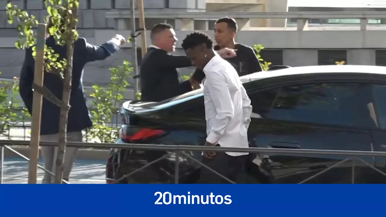 Vinícius asegura a la jueza que se sintió 'ofendido' por los insultos en Mestalla